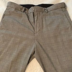 NWOT plaid dress pant size 31